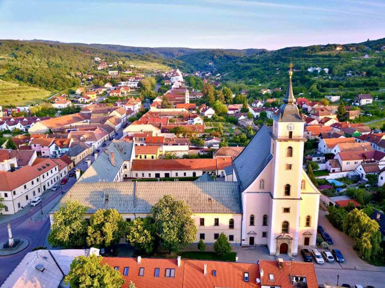Piaristický klášter, kostel svaté Trojice